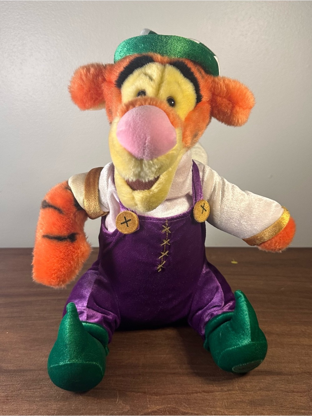 Disney Store Winnie the Pooh Tigger Christmas Elf  Plush 15"